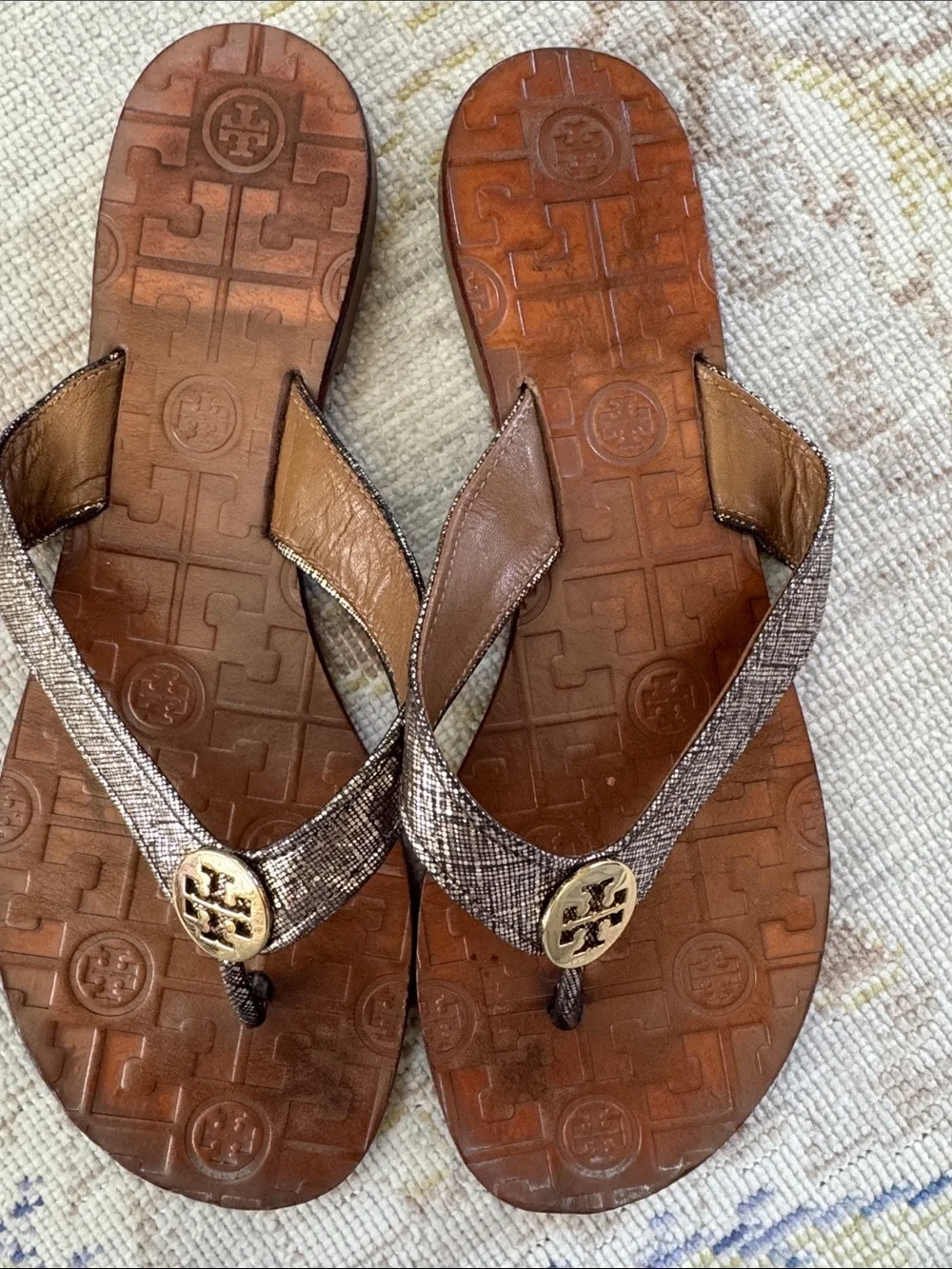 Tory Burch Leather Gold Logo Thong Sandals Size 8